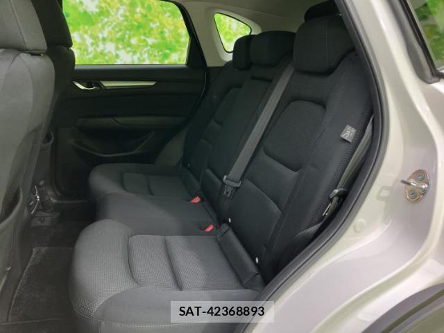Mazda CX-5 2020-02 8372724-6