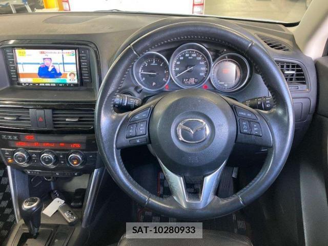 Mazda CX-5 2013-09 8373310-2