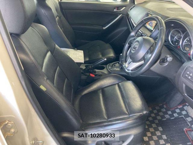 Mazda CX-5 2013-09 8373310-3