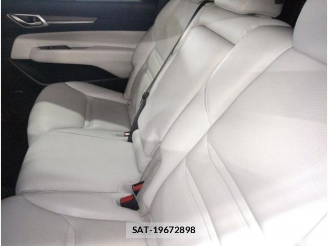 Mazda CX-8 2018-08 8373081-4