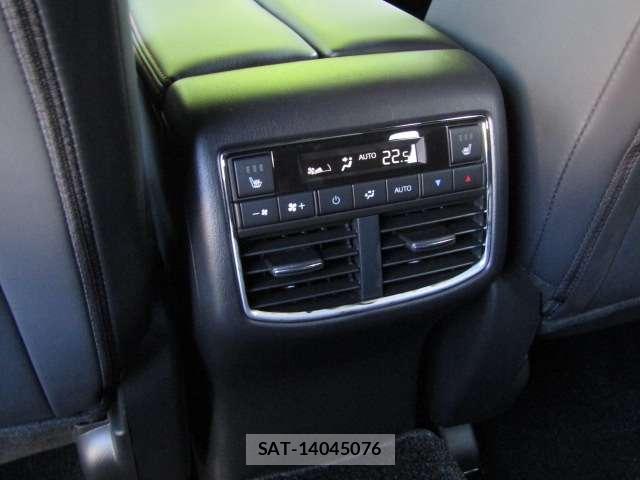 Mazda CX-8 2022-09 8374044-10