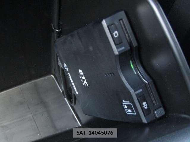 Mazda CX-8 2022-09 8374044-8