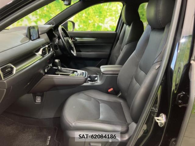 Mazda CX-8 2020-01 8374124-7