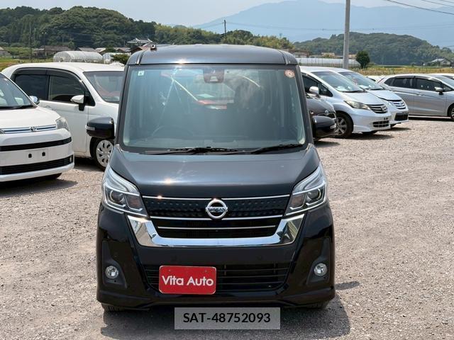 Nissan DAYZ ROOX 2019-06 8372647-11
