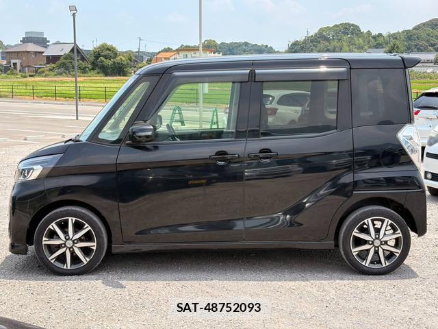 Nissan DAYZ ROOX 2019-06 8372647-18