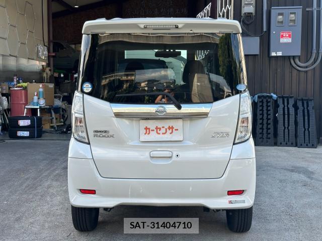 Nissan DAYZ ROOX 2014-05 8373733-13