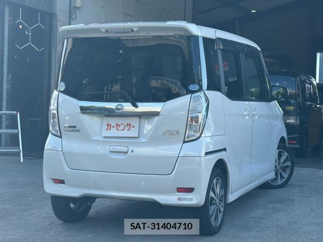 Nissan DAYZ ROOX 2014-05 8373733-14