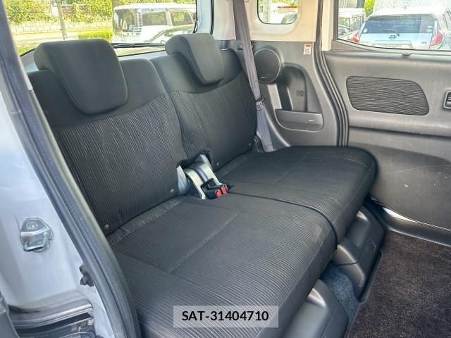 Nissan DAYZ ROOX 2014-05 8373733-4