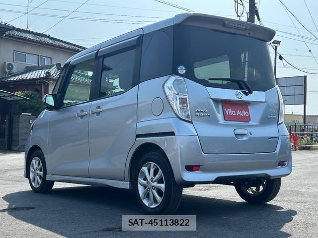 Nissan DAYZ ROOX 2017-01 8373798-18
