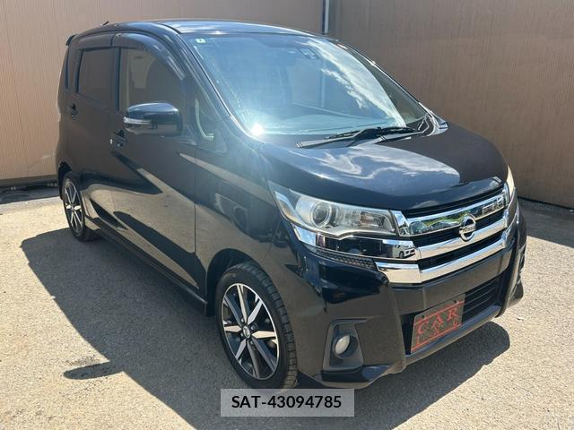 Nissan DAYZ 2016-07 8373399-7