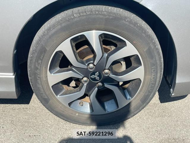 Mitsubishi DELICA 2017-11 8372644-5