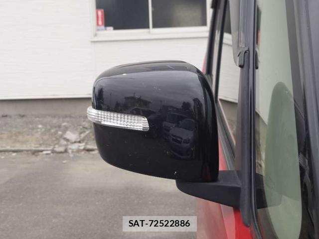 Mitsubishi DELICA 2016-03 8372793-16