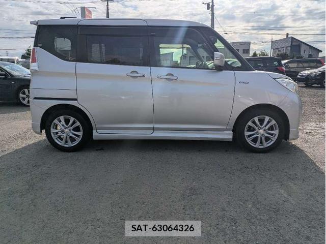 Mitsubishi DELICA 2016-06 8372798-2
