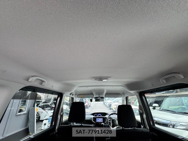 Mitsubishi DELICA 2016-04 8373692-11