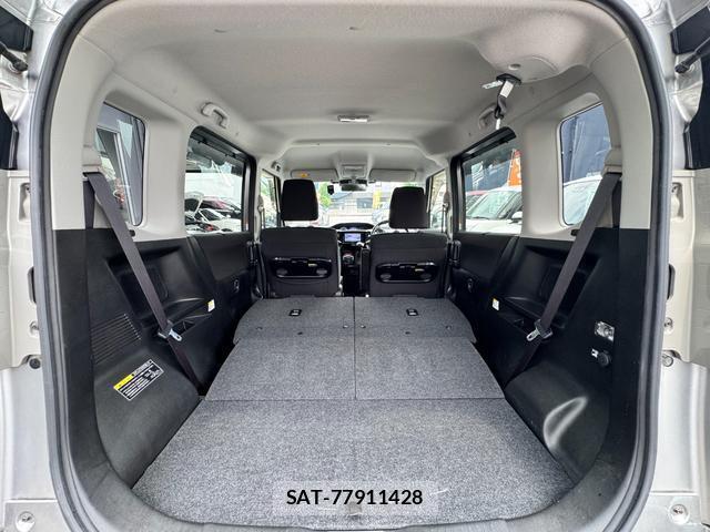 Mitsubishi DELICA 2016-04 8373692-9