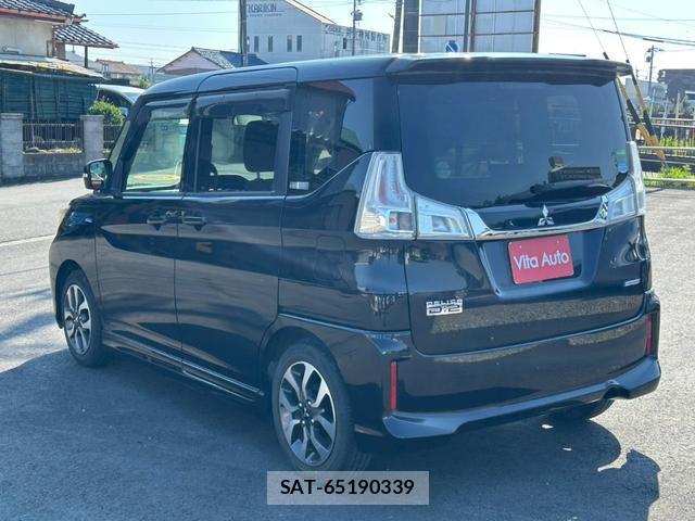 Mitsubishi DELICA 2015-12 8373776-9