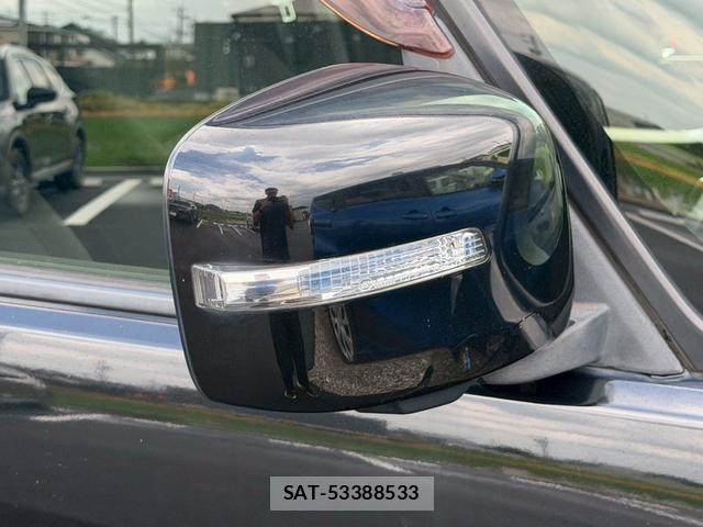 Mitsubishi DELICA 2018-03 8373792-12