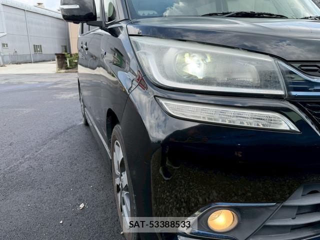 Mitsubishi DELICA 2018-03 8373792-5