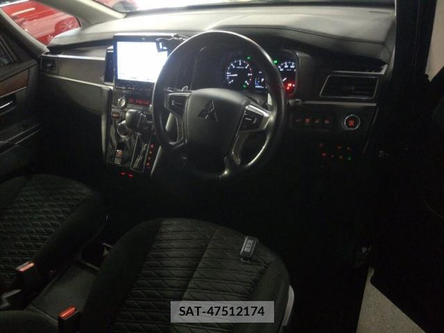Mitsubishi DELICA 2021-08 8372509-2