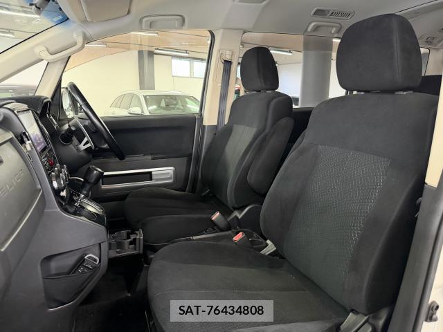 Mitsubishi DELICA 2013-07 8372703-5