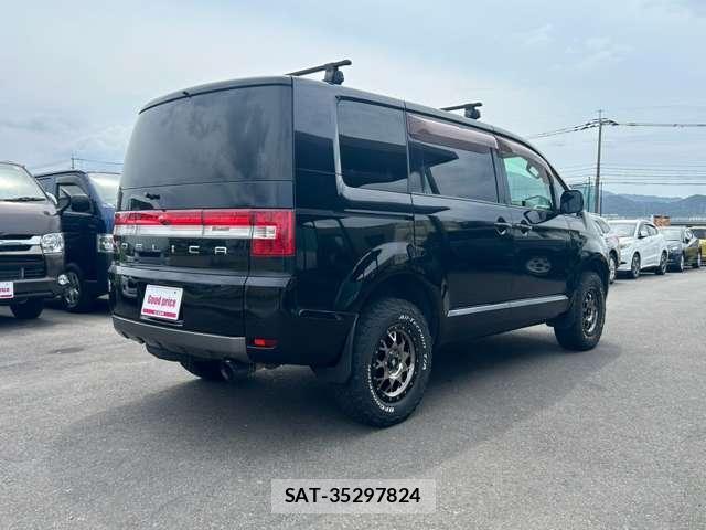 Mitsubishi DELICA 2009-08 8373674-13