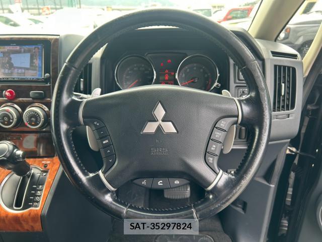 Mitsubishi DELICA 2009-08 8373674-17