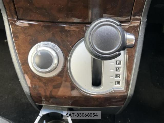 Mitsubishi DELICA 2016-02 8374090-12