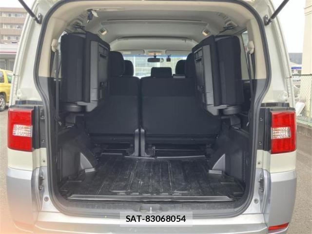 Mitsubishi DELICA 2016-02 8374090-7