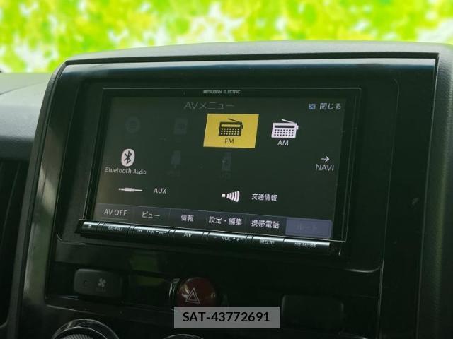 Mitsubishi DELICA 2017-06 8374133-10