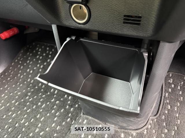 Mitsubishi DELICA MINI 2024-04 8373706-16