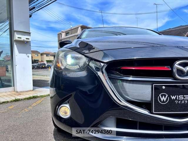 Mazda DEMIO 2015-07 8373233-12