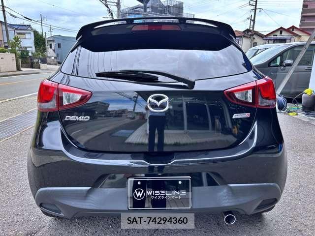 Mazda DEMIO 2015-07 8373233-18