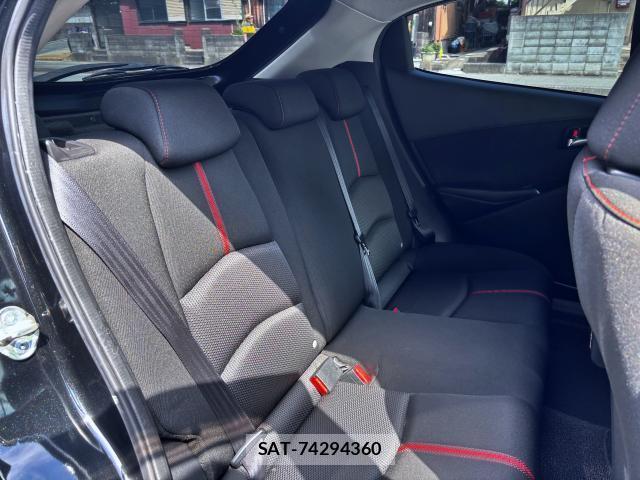 Mazda DEMIO 2015-07 8373233-3