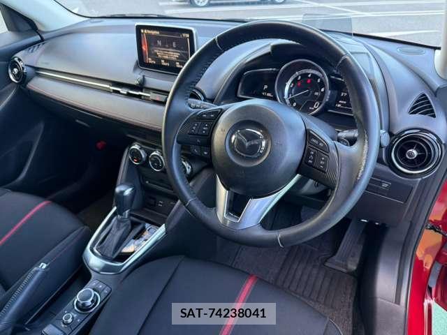 Mazda DEMIO 2015-08 8373681-15