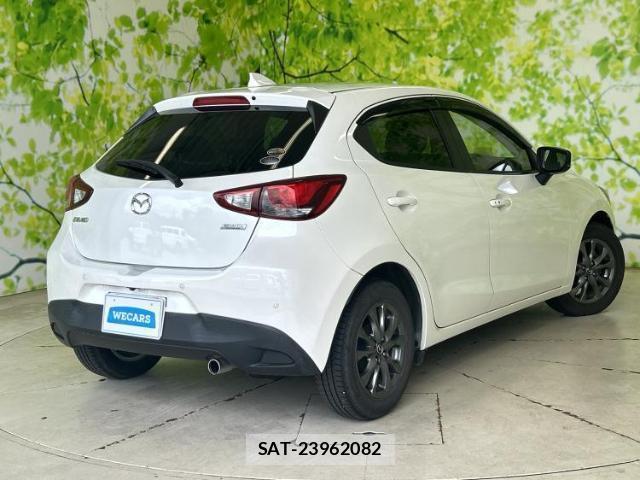 Mazda DEMIO 2018-03 8373745-2