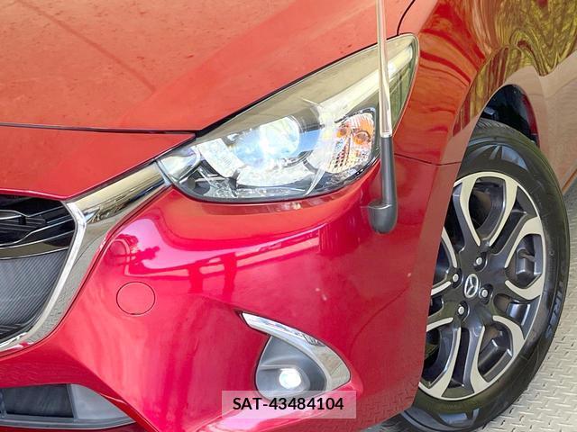 Mazda DEMIO 2017-08 8373922-11