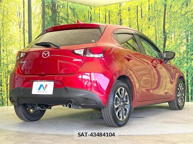 Mazda DEMIO 2017-08 8373922-16