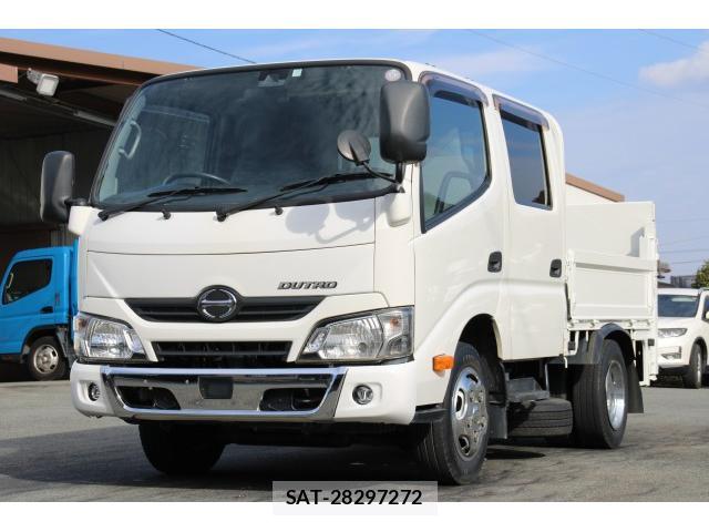 Hino DUTRO 2017-12 8373174-0