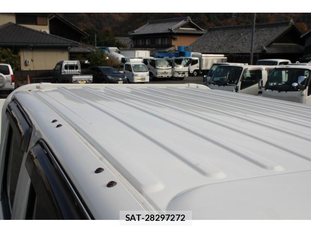 Hino DUTRO 2017-12 8373174-11