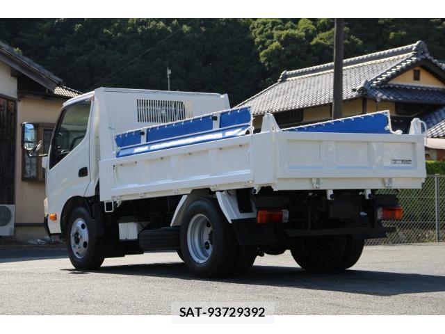 Hino DUTRO 2014-07 8373178-5