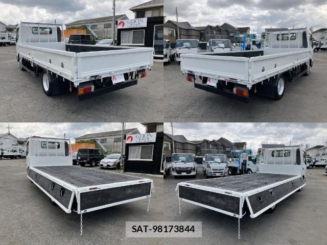 Hino DUTRO 2014-09 8373902-4