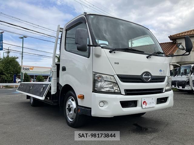 Hino DUTRO 2014-09 8373902-6