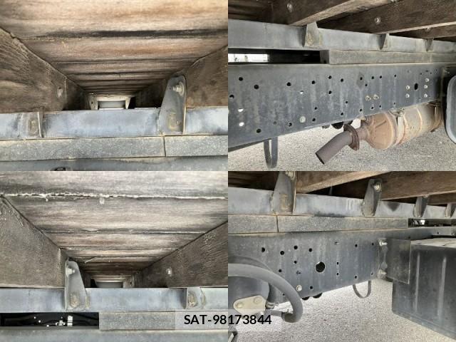Hino DUTRO 2014-09 8373902-9