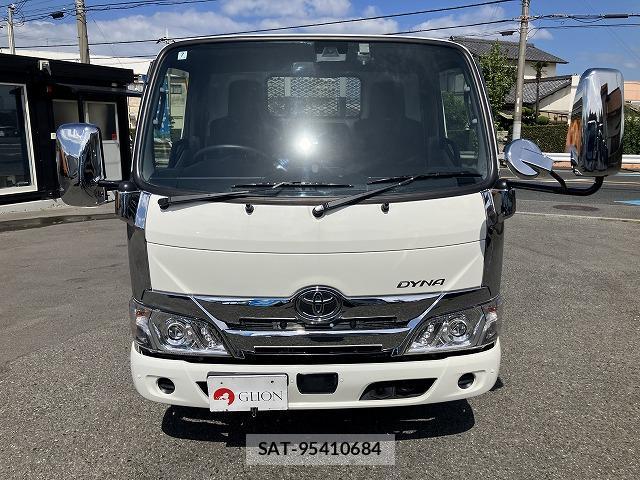 Toyota DYNA TRUCK 2025-04 8373904-1