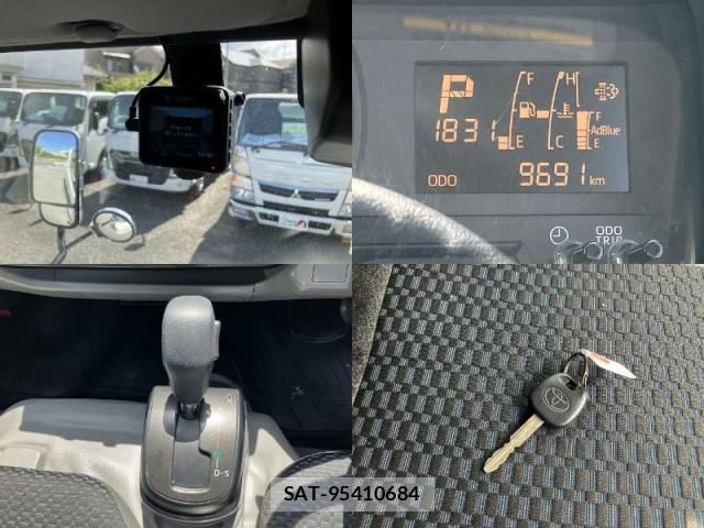 Toyota DYNA TRUCK 2025-04 8373904-13