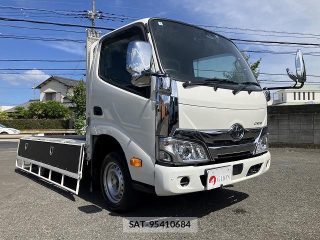 Toyota DYNA TRUCK 2025-04 8373904-6