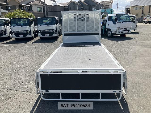 Toyota DYNA TRUCK 2025-04 8373904-9