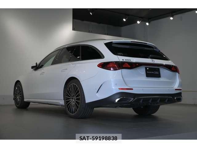 Mercedes Benz E-CLASS 2024-10 8373767-13
