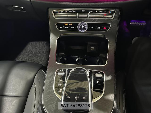 Mercedes Benz E-CLASS 2018-11 8373764-6