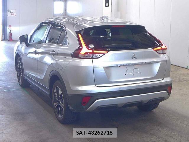 Mitsubishi ECLIPSE CROSS 2021-09 8372886-1